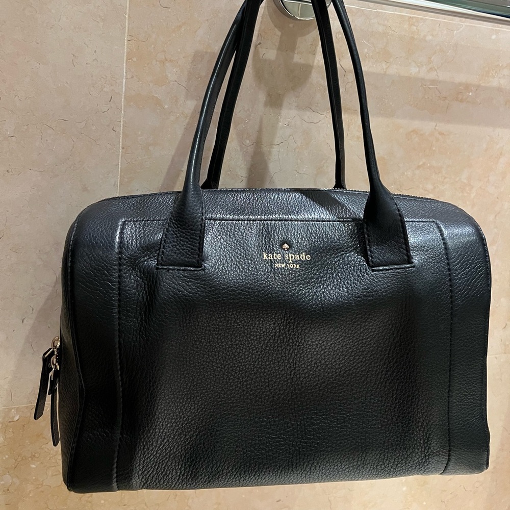 Vintage - Kate Spade Black Leather Bag in Pristine Condition